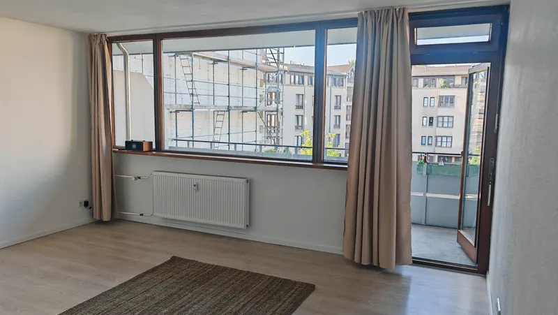 Sonniges Studio Apartment mit Terrasse - Vollmöbliert - Erstbezug nach Renovierung — photo 1